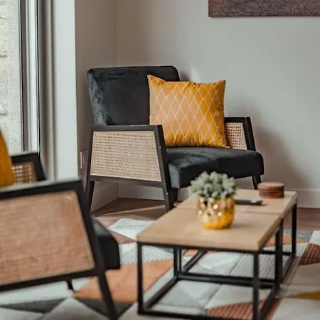 Jacuzzi Et Terrasse * 索米尔