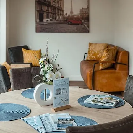 Jacuzzi Et Terrasse * 索米尔