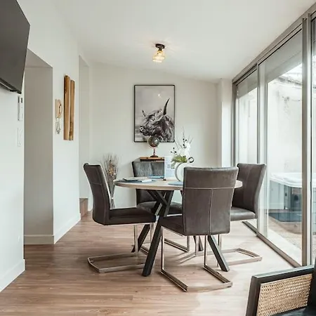 Jacuzzi Et Terrasse Apartment *